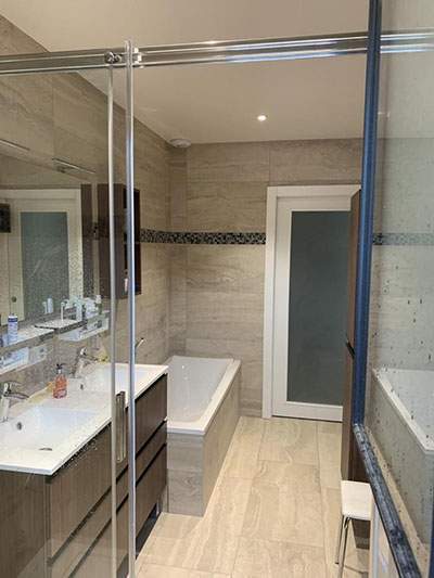 Salle de bain en verre Rambouillet